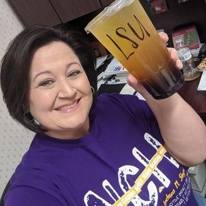 Meet your Posher, Toni